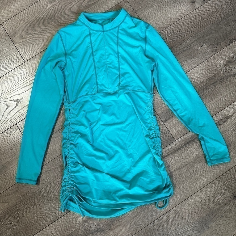 Athleta Swim suit Coverup Dress
Hot Shot Performance Long Sleeve Ruching Medium